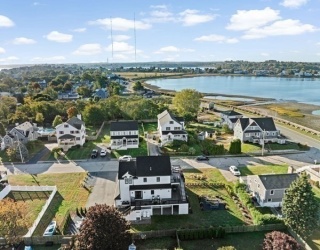 5 Vernon Avenue, Hull, Massachusetts, 3 Bedrooms Bedrooms, 7 Rooms Rooms,2.5 BathroomsBathrooms,Residential,For Sale,Vernon Avenue,73498675