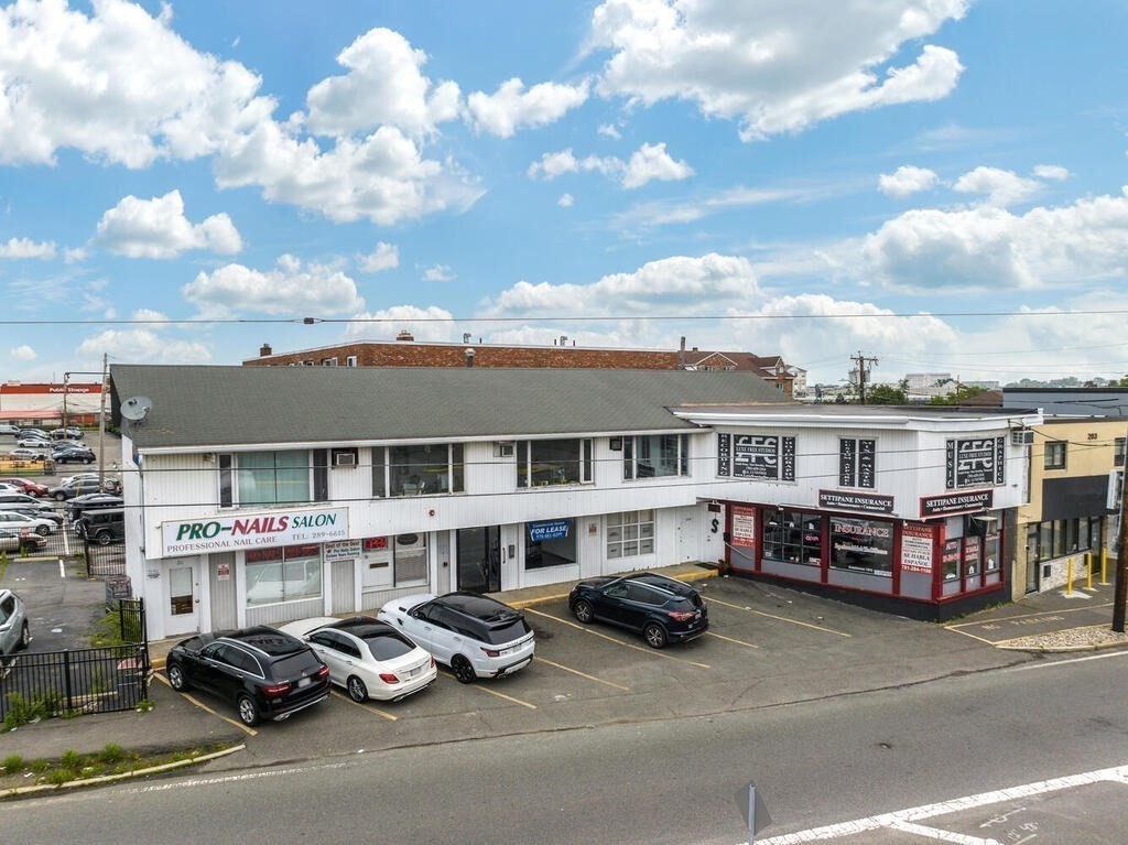 207 Squire Rd, Revere, Massachusetts, ,Commercial Sale,For Sale,Squire Rd,73498771