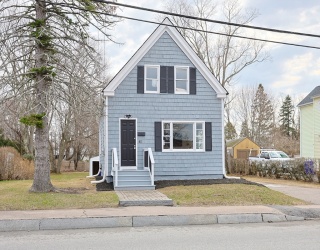 411 Danforth St, Taunton, Massachusetts, 3 Bedrooms Bedrooms, 5 Rooms Rooms,1 BathroomBathrooms,Residential,For Sale,Danforth St,73498692