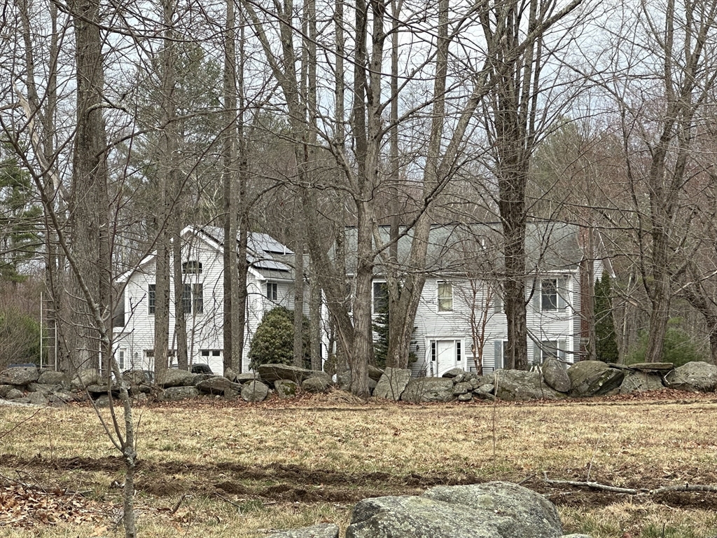 488 Jackson Rd, Hardwick, Massachusetts, 4 Bedrooms Bedrooms, 11 Rooms Rooms,3.5 BathroomsBathrooms,Residential,For Sale,Jackson Rd,73498773