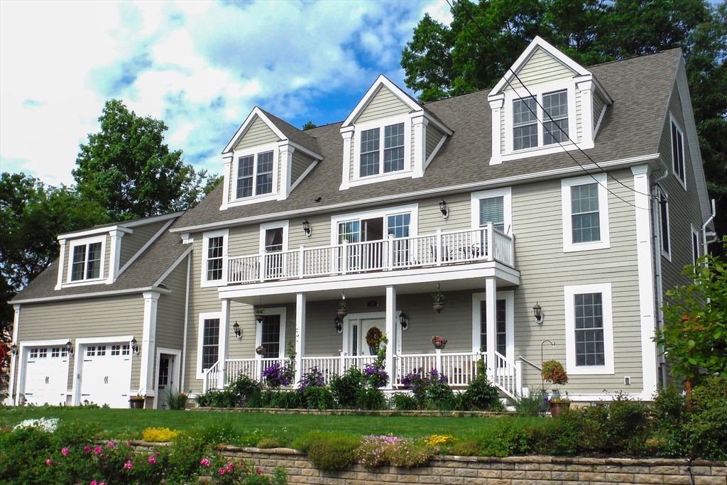 14 Albemarle Ave, Lexington, Massachusetts, 5 Bedrooms Bedrooms, 14 Rooms Rooms,5.5 BathroomsBathrooms,Residential,For Sale,Albemarle Ave,73498835