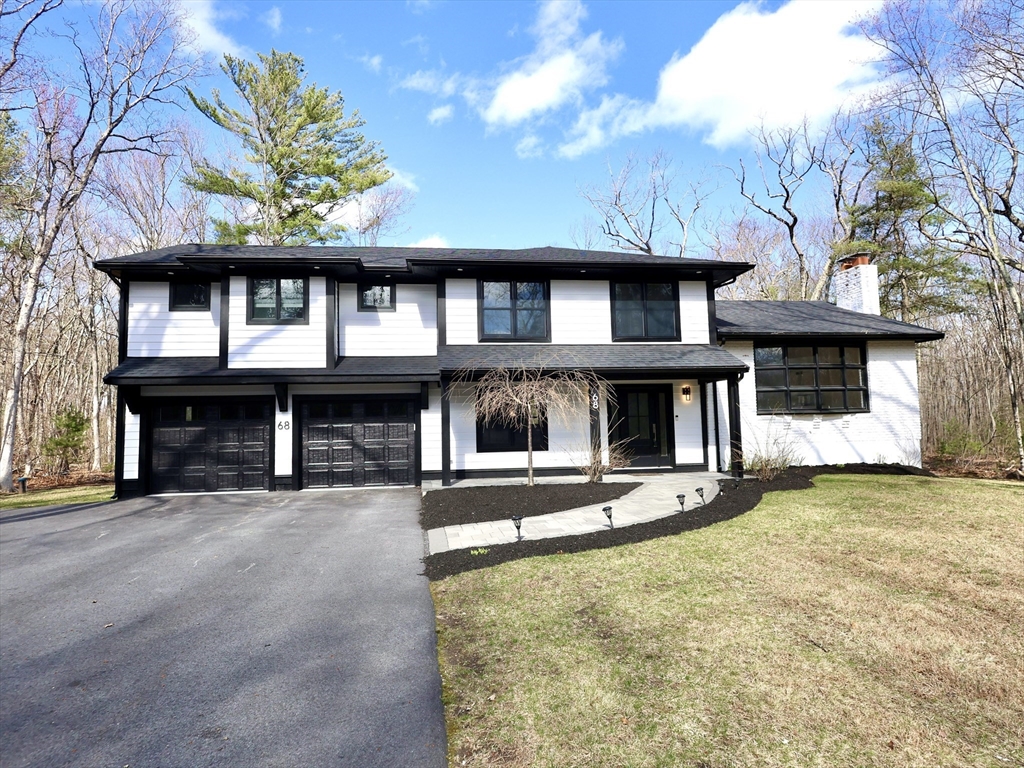 68 Pearl St, Upton, Massachusetts, 4 Bedrooms Bedrooms, 10 Rooms Rooms,3.5 BathroomsBathrooms,Residential,For Sale,Pearl St,73498867