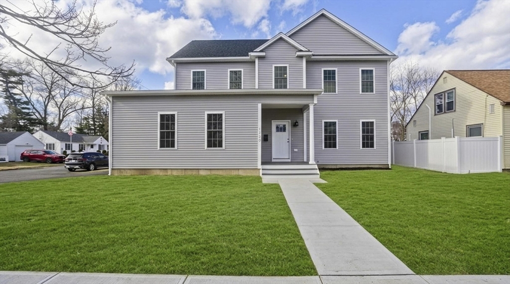 1220 Bay Street, Springfield, Massachusetts, 4 Bedrooms Bedrooms, 7 Rooms Rooms,2.5 BathroomsBathrooms,Residential,For Sale,Bay Street,73498953