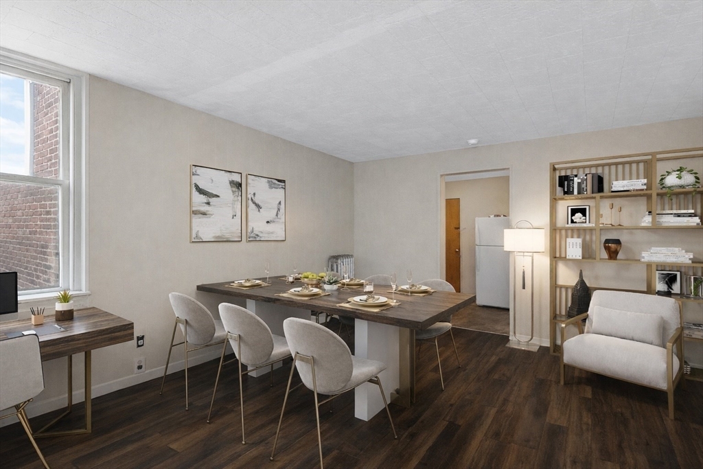 75 Park Street, Brookline, Massachusetts, 2 Rooms Rooms,1 BathroomBathrooms,Residential,For Sale,Park Street,73498952