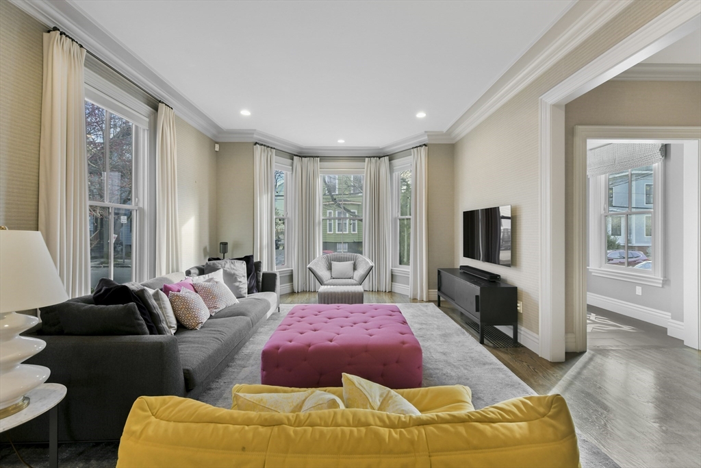 13 Greenough Ave, Cambridge, Massachusetts, 4 Bedrooms Bedrooms, 10 Rooms Rooms,4.5 BathroomsBathrooms,Residential Lease,For Rent,Greenough Ave,73499032