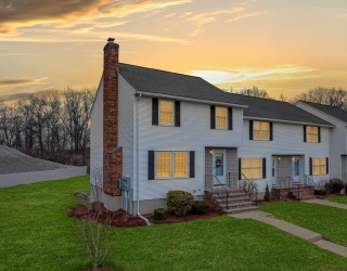 31 Christopher, Methuen, Massachusetts, 3 Bedrooms Bedrooms, 6 Rooms Rooms,1.5 BathroomsBathrooms,Residential,For Sale,Christopher,73499087