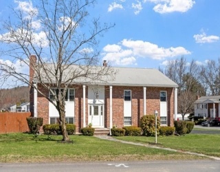 86 Anderson Drive, Methuen, Massachusetts, 3 Bedrooms Bedrooms, 6 Rooms Rooms,2 BathroomsBathrooms,Residential,For Sale,Anderson Drive,73499082