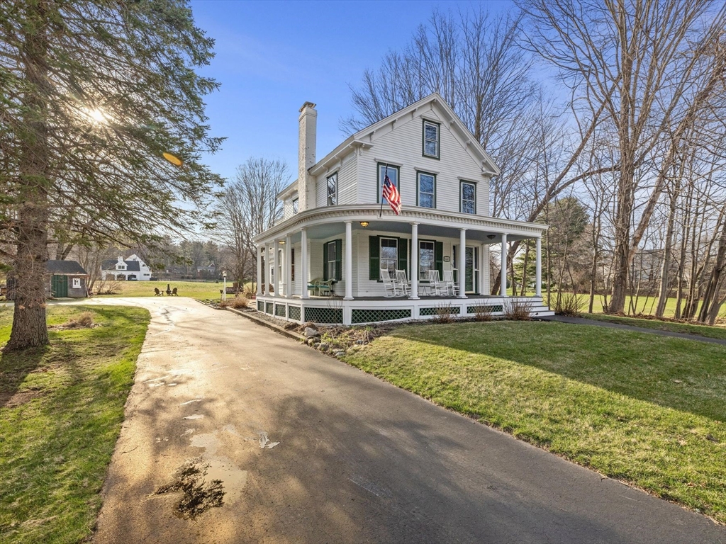 109 South Street, Westborough, Massachusetts, 4 Bedrooms Bedrooms, 11 Rooms Rooms,2.5 BathroomsBathrooms,Residential,For Sale,South Street,73498731