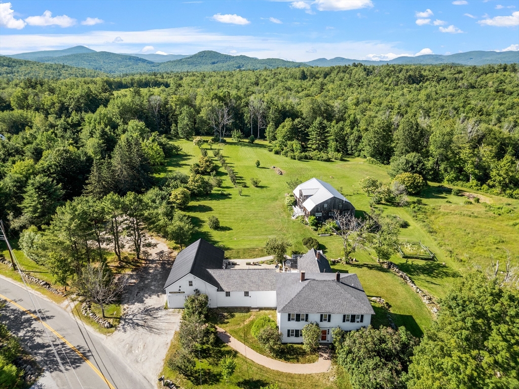 235 Windsor Rd, Hillsborough, New Hampshire, 6 Bedrooms Bedrooms, 12 Rooms Rooms,7.5 BathroomsBathrooms,Residential,For Sale,Windsor Rd,73499054