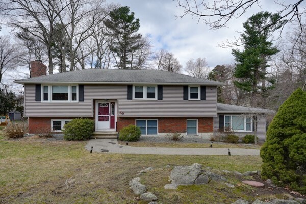 59 Donald Rd, Burlington, Massachusetts, 4 Bedrooms Bedrooms, 10 Rooms Rooms,3 BathroomsBathrooms,Residential,For Sale,Donald Rd,73499148
