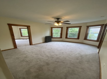 10 Lafayette Street, Attleboro, Massachusetts, 3 Bedrooms Bedrooms, 6 Rooms Rooms,1 BathroomBathrooms,Residential Lease,For Rent,Lafayette Street,73499153