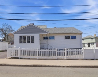 44 Dunster Rd, Everett, Massachusetts, 3 Bedrooms Bedrooms, 7 Rooms Rooms,2 BathroomsBathrooms,Residential,For Sale,Dunster Rd,73499165