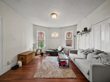 41 Parker Hill, Boston, Massachusetts, 4 Bedrooms Bedrooms, 8 Rooms Rooms,2 BathroomsBathrooms,Residential Lease,For Rent,Parker Hill,73499180 41 Parker Hill, Boston, Massachusetts, 4 Bedrooms Bedrooms, 8 Rooms Rooms,2 BathroomsBathrooms,Residential Lease,For Rent,Parker Hill,73499180