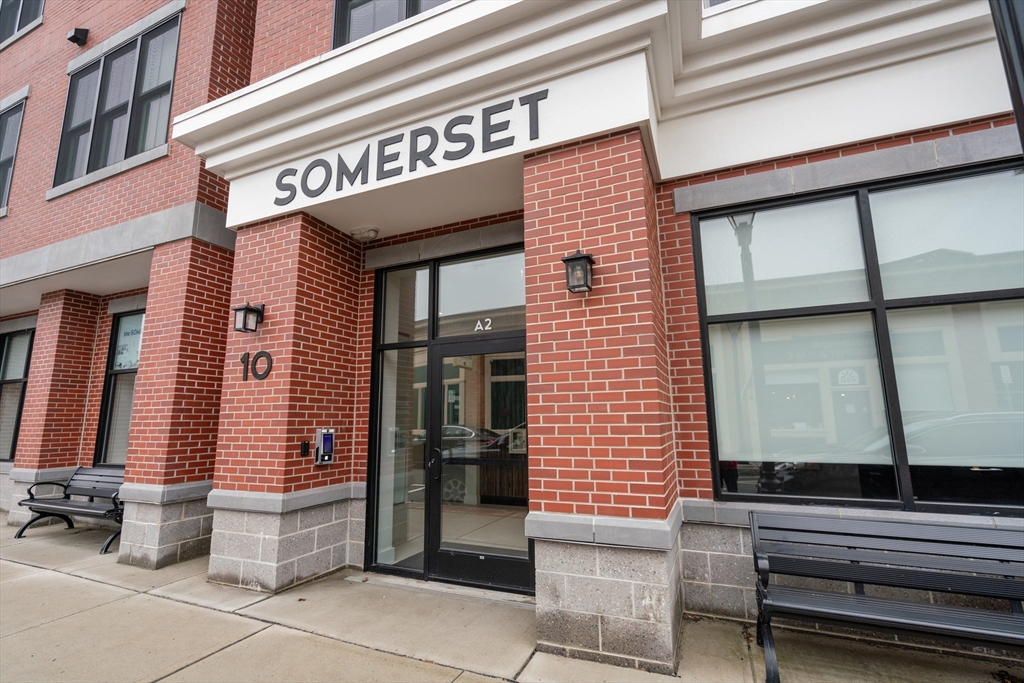 10 Somerset, Winthrop, Massachusetts, 1 Bedroom Bedrooms, 3 Rooms Rooms,1 BathroomBathrooms,Residential,For Sale,Somerset,73499183