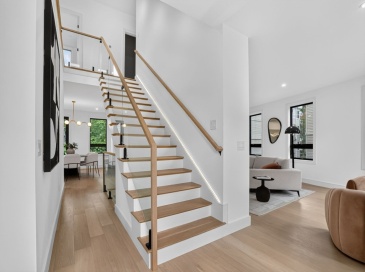 24 Newell St, Cambridge, Massachusetts, 4 Bedrooms Bedrooms, 10 Rooms Rooms,4.5 BathroomsBathrooms,Residential,For Sale,Newell St,73499201