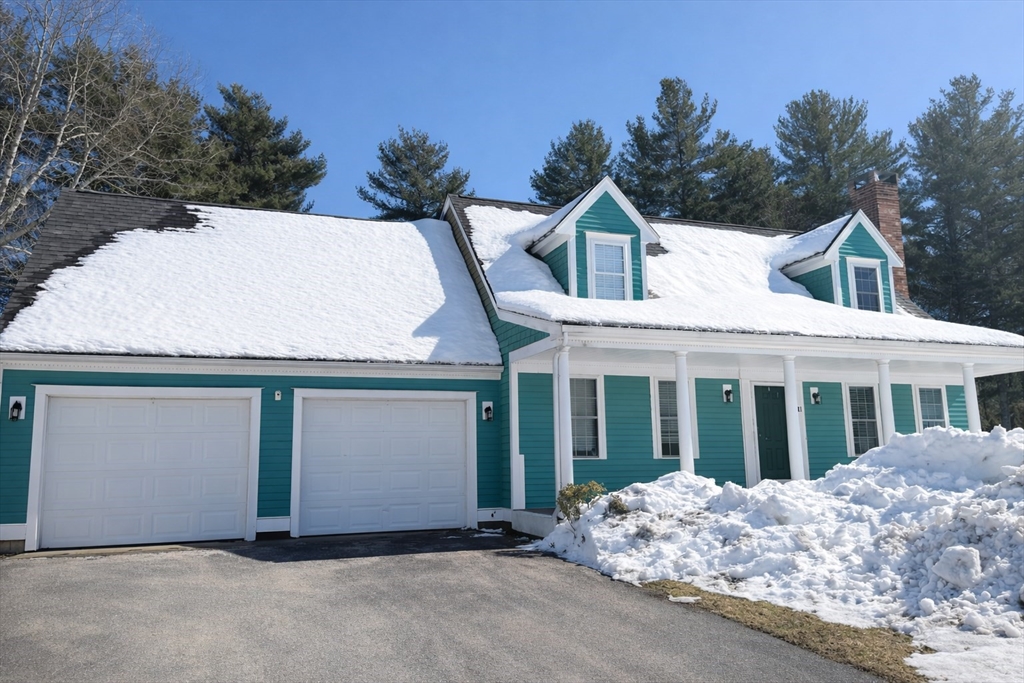 11 Trout Farm Way, Wareham, Massachusetts, 3 Bedrooms Bedrooms, 5 Rooms Rooms,2 BathroomsBathrooms,Residential Lease,For Rent,Trout Farm Way,73483459
