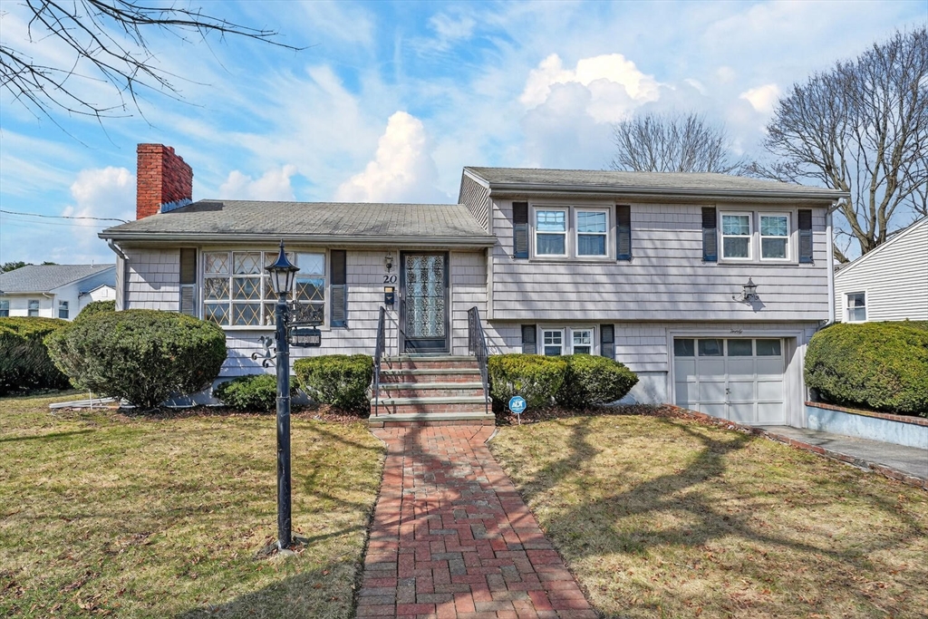 20 Homer Road, Arlington, Massachusetts, 3 Bedrooms Bedrooms, 8 Rooms Rooms,1.5 BathroomsBathrooms,Residential,For Sale,Homer Road,73486157