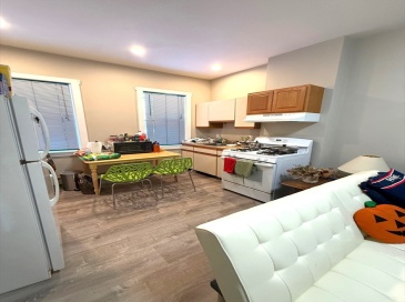 660 East 5th, Boston, Massachusetts, 1 Bedroom Bedrooms, 2 Rooms Rooms,1 BathroomBathrooms,Residential Lease,For Rent,East 5th,73484561 660 East 5th, Boston, Massachusetts, 1 Bedroom Bedrooms, 2 Rooms Rooms,1 BathroomBathrooms,Residential Lease,For Rent,East 5th,73484561