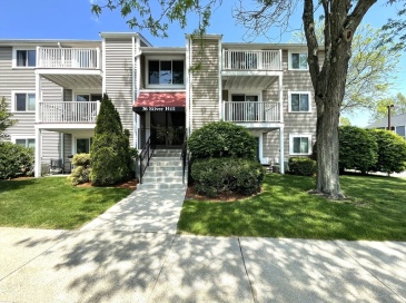 36 Silver Hill Ln, Natick, Massachusetts, 1 Bedroom Bedrooms, 4 Rooms Rooms,1 BathroomBathrooms,Residential Lease,For Rent,Silver Hill Ln,73466684 36 Silver Hill Ln, Natick, Massachusetts, 1 Bedroom Bedrooms, 4 Rooms Rooms,1 BathroomBathrooms,Residential Lease,For Rent,Silver Hill Ln,73466684