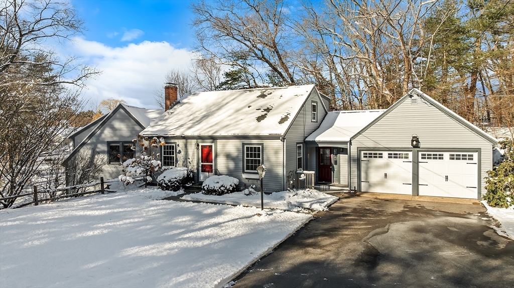 218 Old Connecticut Path, Wayland, Massachusetts, 3 Bedrooms Bedrooms, 6 Rooms Rooms,3 BathroomsBathrooms,Residential,For Sale,Old Connecticut Path,73473720