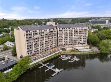 65 Lake Ave, Worcester, Massachusetts, 2 Bedrooms Bedrooms, 6 Rooms Rooms,2 BathroomsBathrooms,Residential,For Sale,Lake Ave,73480065