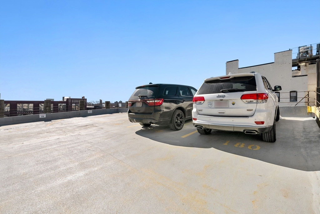 425 Newbury St, Boston, Massachusetts, ,Residential Lease,For Rent,Newbury St,73499212