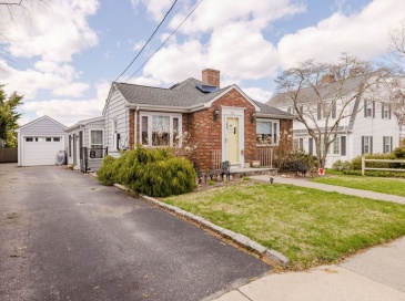554 Madison Street, Fall River, Massachusetts, 3 Bedrooms Bedrooms, 5 Rooms Rooms,1.5 BathroomsBathrooms,Residential,For Sale,Madison Street,73499215 554 Madison Street, Fall River, Massachusetts, 3 Bedrooms Bedrooms, 5 Rooms Rooms,1.5 BathroomsBathrooms,Residential,For Sale,Madison Street,73499215