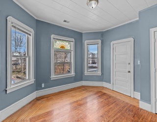 1819 Pleasant St, Fall River, Massachusetts, 3 Bedrooms Bedrooms, 5 Rooms Rooms,1 BathroomBathrooms,Residential Lease,For Rent,Pleasant St,73499228