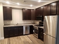 40 Ames Ave, Canton, Massachusetts, 2 Bedrooms Bedrooms, 3 Rooms Rooms,2 BathroomsBathrooms,Residential Lease,For Rent,Ames Ave,73499298