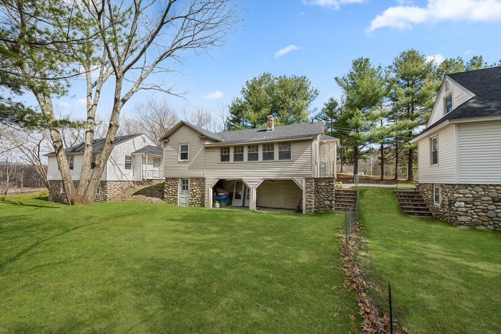 22 Shirley Ln, Shrewsbury, Massachusetts, 2 Bedrooms Bedrooms, 4 Rooms Rooms,1 BathroomBathrooms,Residential,For Sale,Shirley Ln,73499279
