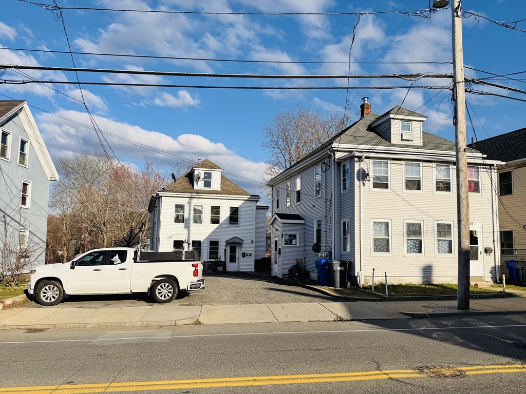65-67 E Main St, Milford, Massachusetts, 8 Bedrooms Bedrooms, 22 Rooms Rooms,4 BathroomsBathrooms,Residential Income,For Sale,E Main St,73499346