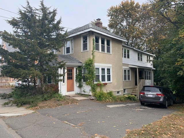 237 Bridge Street, Northampton, Massachusetts, 4 Bedrooms Bedrooms, 6 Rooms Rooms,2 BathroomsBathrooms,Residential Lease,For Rent,Bridge Street,73499397