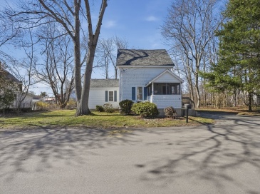 4 County Lane, Easton, Massachusetts, 3 Bedrooms Bedrooms, 5 Rooms Rooms,1 BathroomBathrooms,Residential,For Sale,County Lane,73499412 4 County Lane, Easton, Massachusetts, 3 Bedrooms Bedrooms, 5 Rooms Rooms,1 BathroomBathrooms,Residential,For Sale,County Lane,73499412