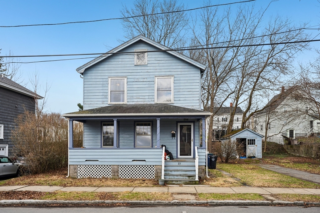 23 Bradford St, Salem, Massachusetts, 3 Bedrooms Bedrooms, 6 Rooms Rooms,1.5 BathroomsBathrooms,Residential,For Sale,Bradford St,73499451