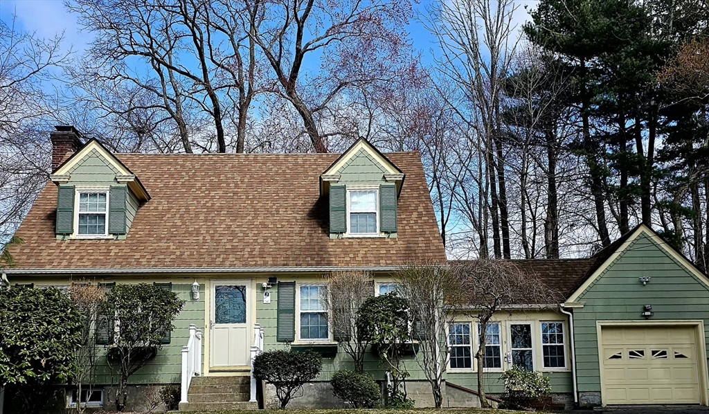 9 Howe Ave, Shrewsbury, Massachusetts, 3 Bedrooms Bedrooms, 6 Rooms Rooms,2 BathroomsBathrooms,Residential,For Sale,Howe Ave,73499363