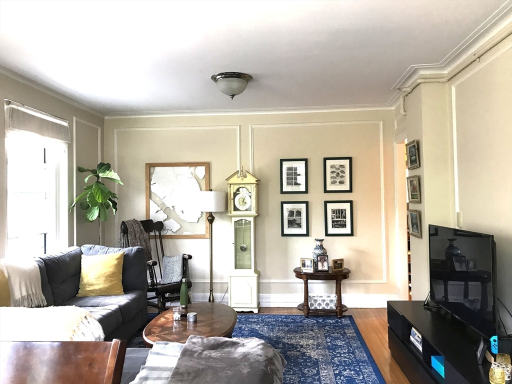 1454 Beacon St, Brookline, Massachusetts, 2 Bedrooms Bedrooms, 4 Rooms Rooms,1 BathroomBathrooms,Residential,For Sale,Beacon St,73499339