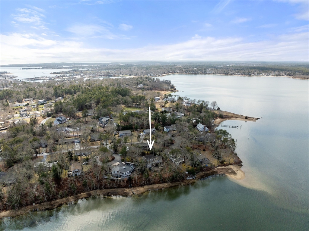 14 Quamhasset Road, Bourne, Massachusetts, 3 Bedrooms Bedrooms, 7 Rooms Rooms,3 BathroomsBathrooms,Residential,For Sale,Quamhasset Road,73499498