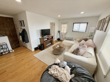 9 Boston St, Boston, Massachusetts, 1 Bedroom Bedrooms, 3 Rooms Rooms,1 BathroomBathrooms,Residential Lease,For Rent,Boston St,73492287
