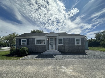 30 Roosevelt Rd, Marshfield, Massachusetts, 2 Bedrooms Bedrooms, 4 Rooms Rooms,1 BathroomBathrooms,Residential Lease,For Rent,Roosevelt Rd,73499576 30 Roosevelt Rd, Marshfield, Massachusetts, 2 Bedrooms Bedrooms, 4 Rooms Rooms,1 BathroomBathrooms,Residential Lease,For Rent,Roosevelt Rd,73499576