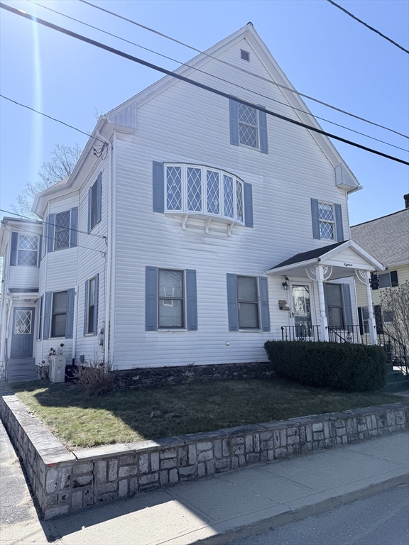 20 Haynes Court, Leominster, Massachusetts, 3 Bedrooms Bedrooms, 7 Rooms Rooms,1 BathroomBathrooms,Residential Lease,For Rent,Haynes Court,73499580