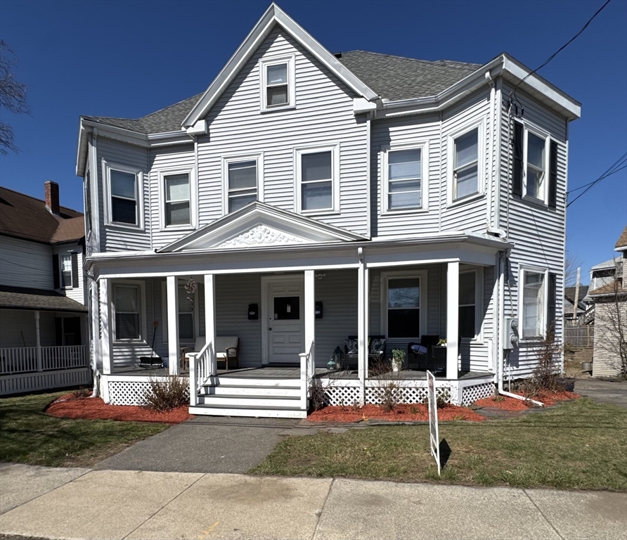 128 Green St, Melrose, Massachusetts, 4 Bedrooms Bedrooms, 7 Rooms Rooms,2.5 BathroomsBathrooms,Residential,For Sale,Green St,73499654