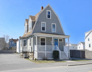 481 Humphrey St, Swampscott, Massachusetts, 5 Bedrooms Bedrooms, 11 Rooms Rooms,2.5 BathroomsBathrooms,Residential Income,For Sale,Humphrey St,73499679