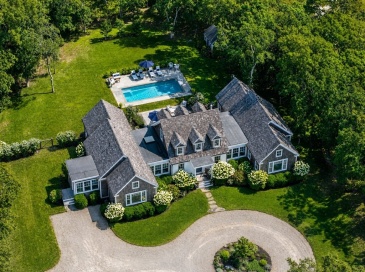 8 Paddock Rd, Oak Bluffs, Massachusetts, 4 Bedrooms Bedrooms, 9 Rooms Rooms,5.5 BathroomsBathrooms,Residential,For Sale,Paddock Rd,73499730 8 Paddock Rd, Oak Bluffs, Massachusetts, 4 Bedrooms Bedrooms, 9 Rooms Rooms,5.5 BathroomsBathrooms,Residential,For Sale,Paddock Rd,73499730