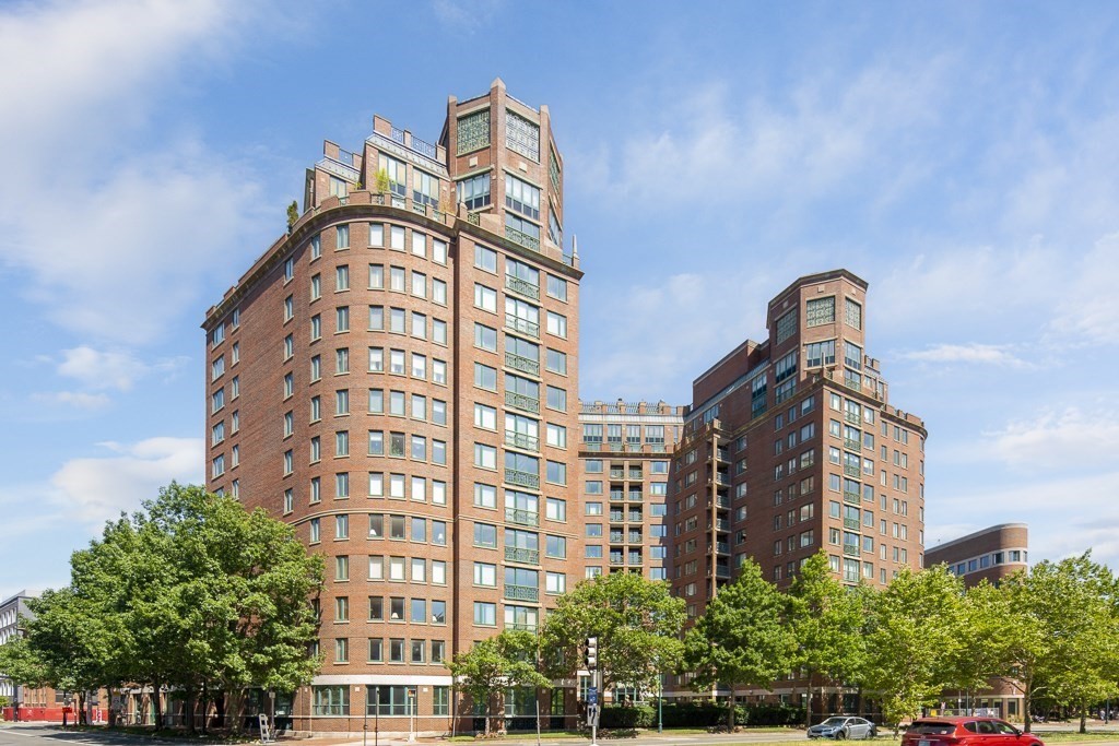 10 Rogers Street, Cambridge, Massachusetts, 2 Rooms Rooms,1 BathroomBathrooms,Residential,For Sale,Rogers Street,73491487