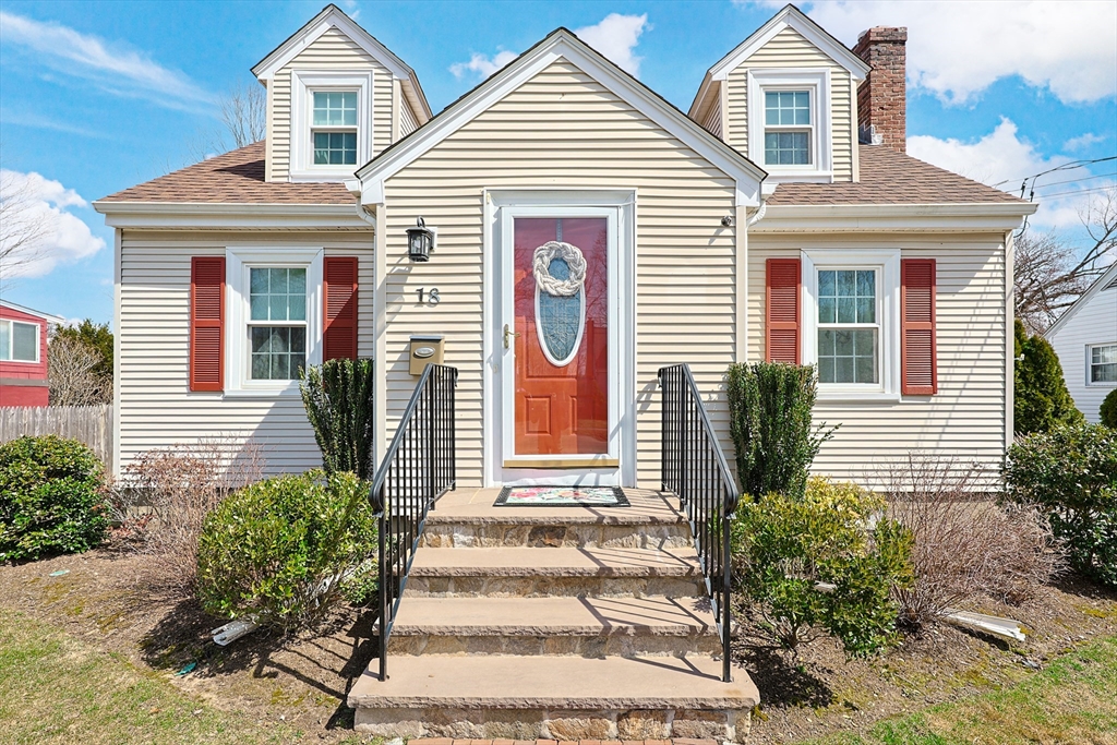 18 Circle Dr, Framingham, Massachusetts, 3 Bedrooms Bedrooms, 8 Rooms Rooms,2 BathroomsBathrooms,Residential,For Sale,Circle Dr,73499469