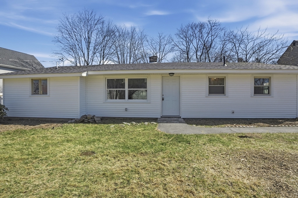 92 Summer St, Brockton, Massachusetts, 3 Bedrooms Bedrooms, 6 Rooms Rooms,2 BathroomsBathrooms,Residential,For Sale,Summer St,73499805