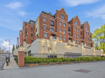 1501 Commonwealth Ave, Boston, Massachusetts, 2 Bedrooms Bedrooms, 4 Rooms Rooms,2 BathroomsBathrooms,Residential,For Sale,Commonwealth Ave,73464302 1501 Commonwealth Ave, Boston, Massachusetts, 2 Bedrooms Bedrooms, 4 Rooms Rooms,2 BathroomsBathrooms,Residential,For Sale,Commonwealth Ave,73464302