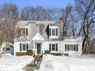 10 Dartmouth Road, Andover, Massachusetts, 4 Bedrooms Bedrooms, 8 Rooms Rooms,1.5 BathroomsBathrooms,Residential,For Sale,Dartmouth Road,73483464 10 Dartmouth Road, Andover, Massachusetts, 4 Bedrooms Bedrooms, 8 Rooms Rooms,1.5 BathroomsBathrooms,Residential,For Sale,Dartmouth Road,73483464
