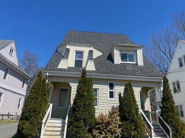 32 Newcomb Place, Taunton, Massachusetts, 3 Bedrooms Bedrooms, 5 Rooms Rooms,1 BathroomBathrooms,Residential Lease,For Rent,Newcomb Place,73499846