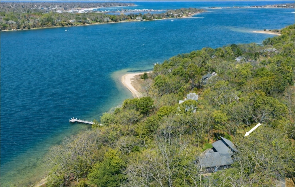 309 Barnes, Oak Bluffs, Massachusetts, 3 Bedrooms Bedrooms, 5 Rooms Rooms,2 BathroomsBathrooms,Residential,For Sale,Barnes,73499885